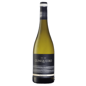 Cunqueiro Treixadura wine bottle